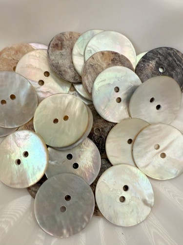 Abalone shell buttons natural - abalone,